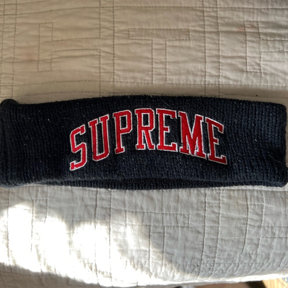Supreme headband